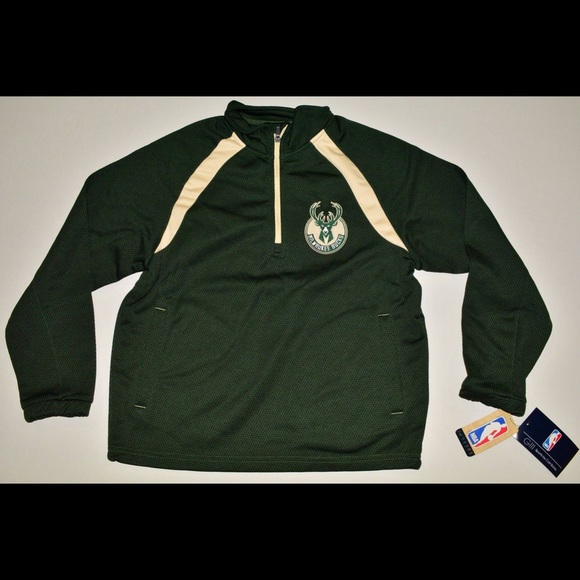 NBA Other - NBA OFFICIAL- Milwaukee Bucks Sweatshirt - Medium
